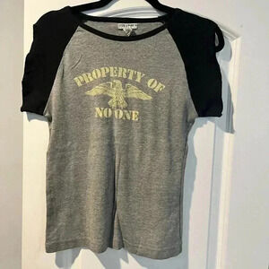 ~Steve & Barry’s~ T-Shirt - Small